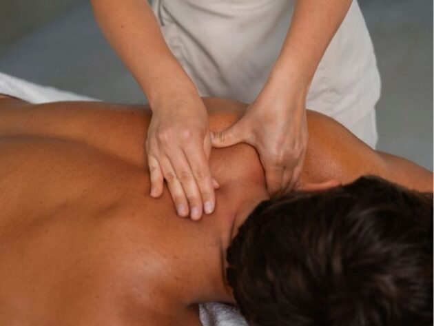 Deep tissue massage for